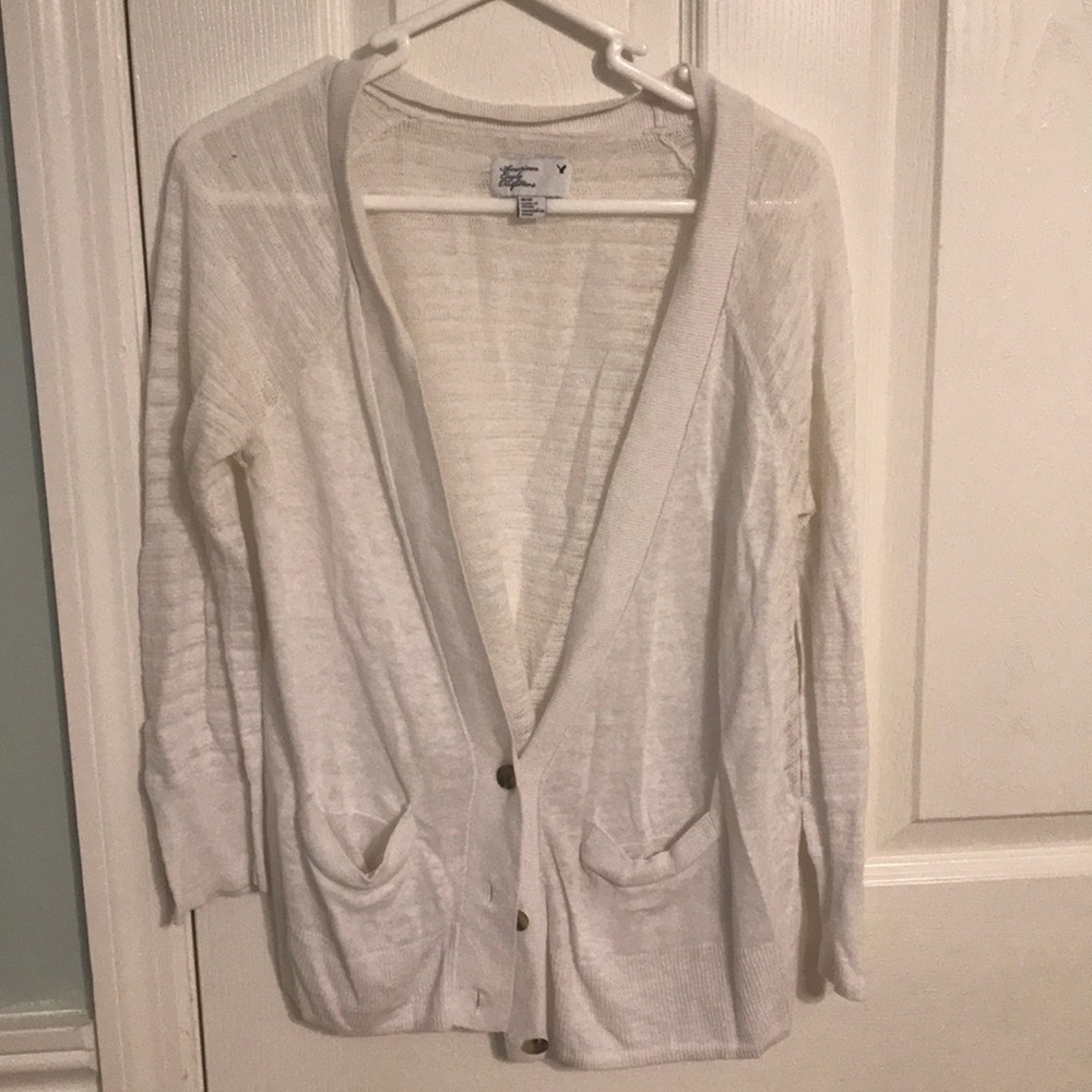 American Eagle White Cardigan